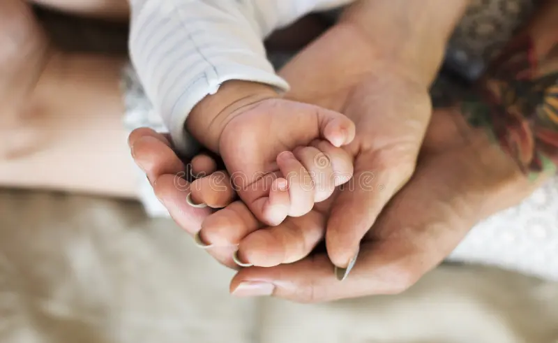 mother-baby-newborn-love-emotional-family-219165629